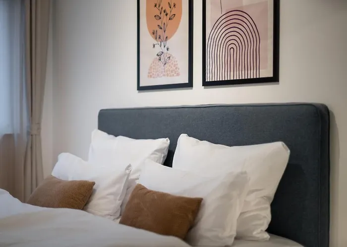 Liberty Platinum - *