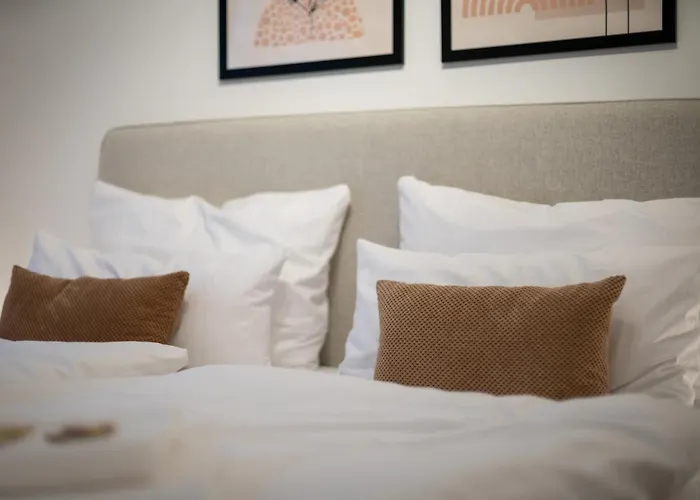 Liberty Platinum - *